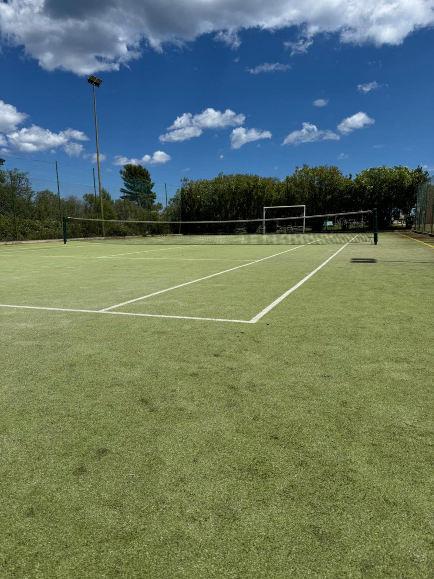 סאן תאודורו Li Suari Club Village מראה חיצוני תמונה