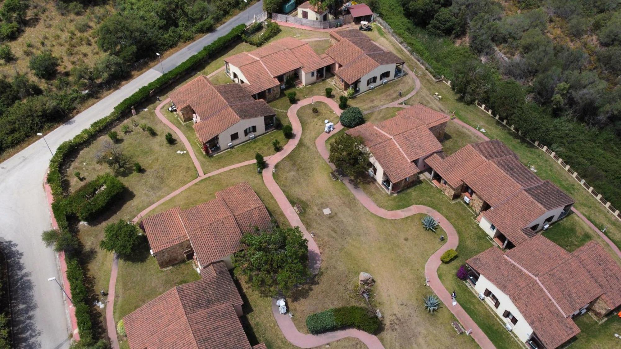 סאן תאודורו Li Suari Club Village מראה חיצוני תמונה